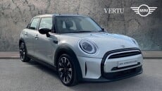 MINI Hatchback 1.5 Cooper Exclusive 5dr Auto Petrol Hatchback